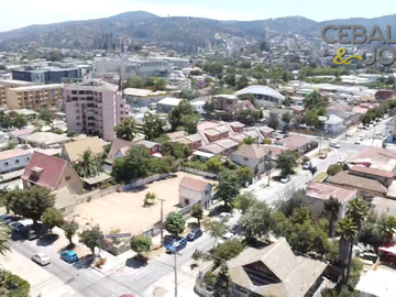 Casa en Venta en calle Esmeralda, Quilpué (perfil comercial)
