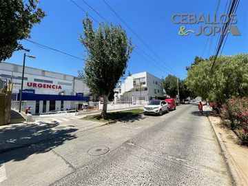 Casa en Venta en calle Esmeralda, Quilpué (perfil comercial)