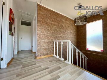 Casa en Venta en calle Esmeralda, Quilpué (perfil comercial)
