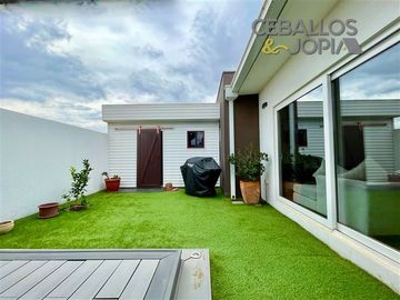 Casa en Venta en Condominio Altos de Rumié, Villa Alemana