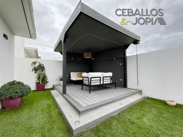 Casa en Venta en Condominio Altos de Rumié, Villa Alemana