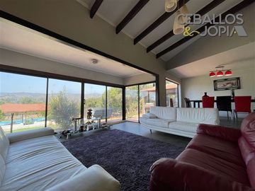 Casa en Venta en Fundo Los Manzanos, Quilpué