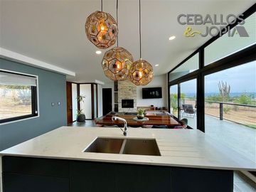 Casa en Venta en Los laureles, Limache