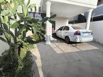 CASA EN VENTA NORTE DE PORTOVIEJO