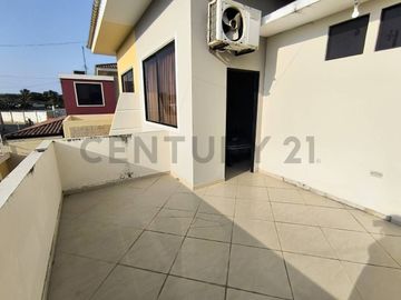 CASA EN VENTA NORTE DE PORTOVIEJO