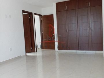 Casa Venta Fraccionamiento Los Olivos Tequisquiapan 3,350,000 MIRCHA MRM