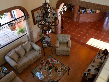 Casa en Venta   Estilo Mexicano Contemporaneo en Aguascalientes