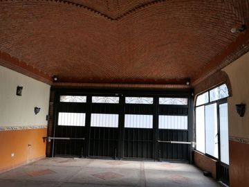 Casa en Venta   Estilo Mexicano Contemporaneo en Aguascalientes