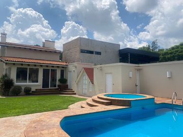 CASA EN VENTA EN LOS PINOS ZAPOPAN