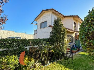 CASA EN GABRIELA MISTRAL CON POTENCIAL COMERCIAL