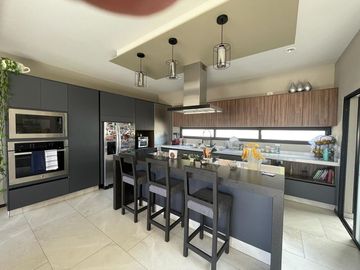Venta Casa Residencial en Hacienda San Antonio, Metepec.