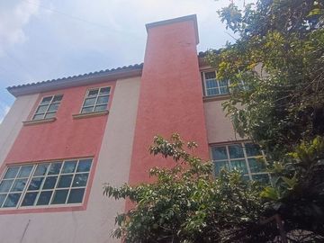 CASA VENTA METEPEC  HACIENDA DEL BOSQUE SALIDAS RAPIDAS  CDMX  SANTA FE ALBERCA CANCHA DE TENIS