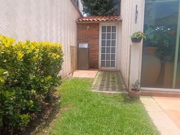 CASA VENTA METEPEC  HACIENDA DEL BOSQUE SALIDAS RAPIDAS  CDMX  SANTA FE ALBERCA CANCHA DE TENIS