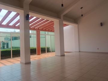 CASA VENTA METEPEC  HACIENDA DEL BOSQUE SALIDAS RAPIDAS  CDMX  SANTA FE ALBERCA CANCHA DE TENIS