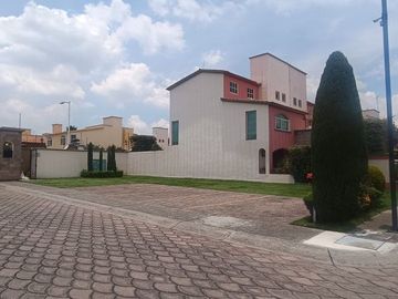 CASA VENTA METEPEC  HACIENDA DEL BOSQUE SALIDAS RAPIDAS  CDMX  SANTA FE ALBERCA CANCHA DE TENIS