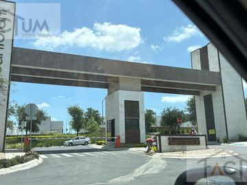 Casa en proceso de construcción en Venta