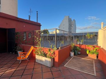 VENTA PH DEPTO 4 AMB ÚNICO LUZ BARRACAS +TERRAZA