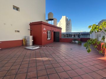 VENTA PH DEPTO 4 AMB ÚNICO LUZ BARRACAS +TERRAZA