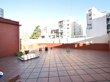 VENTA PH DEPTO 4 AMB ÚNICO LUZ BARRACAS +TERRAZA