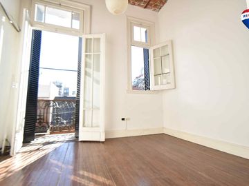 VENTA PH DEPTO 4 AMB ÚNICO LUZ BARRACAS +TERRAZA