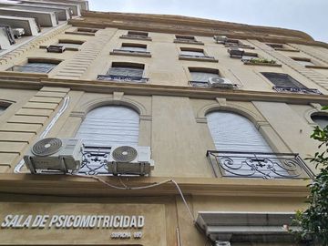 Venta Depto Semi Piso 3 amb en San Nicolás CABA.