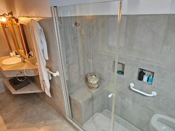 Venta Depto Semi Piso 3 amb en San Nicolás CABA.