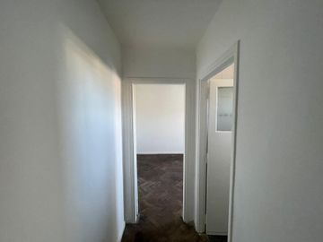 VENTA DEPTO 3 AMB c/ BALCÓN Lugano Piedrabuena!