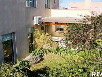 BELLISIMA CASA EN VENTA BARRIO LOS TILOS PILAR