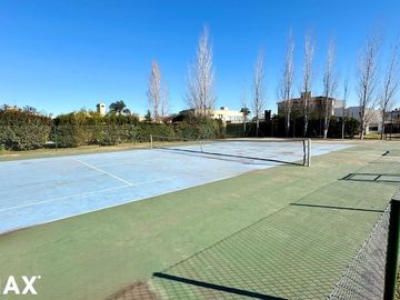 BELLISIMA CASA EN VENTA BARRIO LOS TILOS PILAR