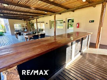 BELLISIMA CASA EN VENTA BARRIO LOS TILOS PILAR