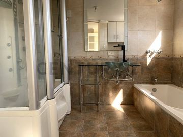 Vendo casa 190 m2 en conjunto sector mitad del mundo