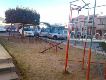 Vendo casa 190 m2 en conjunto sector mitad del mundo