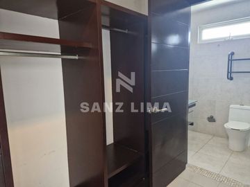 PALMA REAL: Casa confortable, con gran iluminación y terminados de lujo.