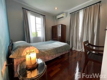 Family House in Chiang Mai, close to city center