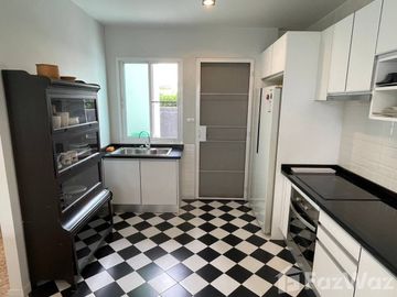 Family House in Chiang Mai, close to city center