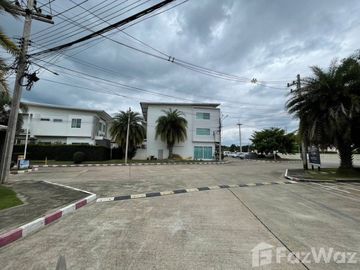 Family House in Chiang Mai, close to city center