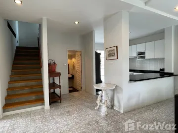 Family House in Chiang Mai, close to city center
