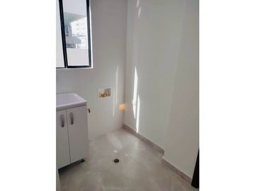 SE VENDE APARTAMENTO NUEVO RIOMAR