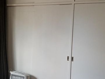MARAVILLOSO PISO EN VICENTE LÓPEZ, Sobre Avda. Maipú 400, 4 ambientes, Cocina Comedor Diario y Dormitorio de servicio.