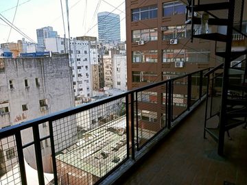 Excelente oportunidad Dúplex con cochera, 3a, 2 balcón terrraza, muy buen estado original
