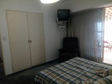 Excelente oportunidad Dúplex con cochera, 3a, 2 balcón terrraza, muy buen estado original