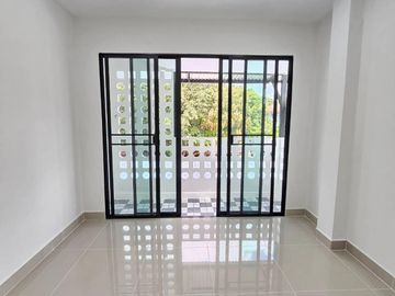 FOR SELL townhouse Baan Prueksa 2 Khlong 8 BTS-On Nut CX-101746