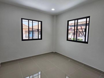 FOR SELL townhouse Baan Prueksa 2 Khlong 8 BTS-On Nut CX-101746