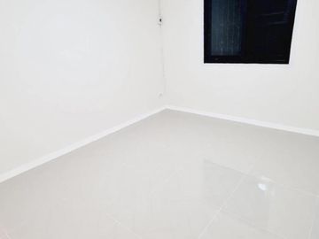 FOR SELL house Baan Eua Athorn Rangsit Khlong 9 BTS-Sai Yud CX-102004
