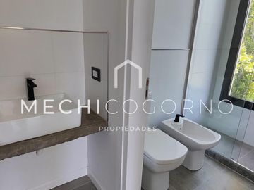 Casa 5 dormitorios venta en San Marco, Villa Nueva