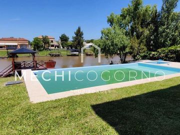 Casa 5 dormitorios venta en San Marco, Villa Nueva