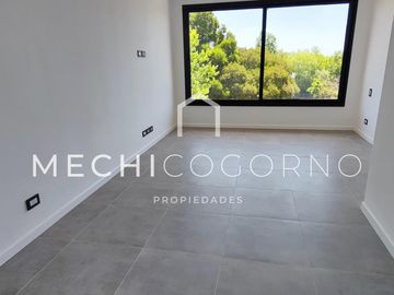 Casa 5 dormitorios venta en San Marco, Villa Nueva