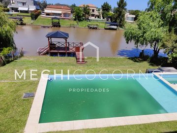 Casa 5 dormitorios venta en San Marco, Villa Nueva