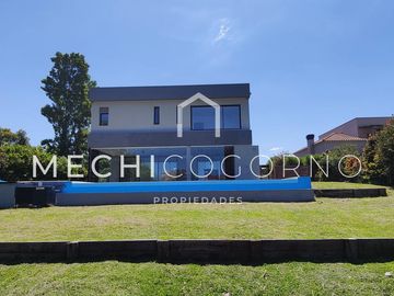 Casa 5 dormitorios venta en San Marco, Villa Nueva