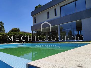 Casa 5 dormitorios venta en San Marco, Villa Nueva